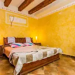 House Kras With Spacious Garden Dobrinj